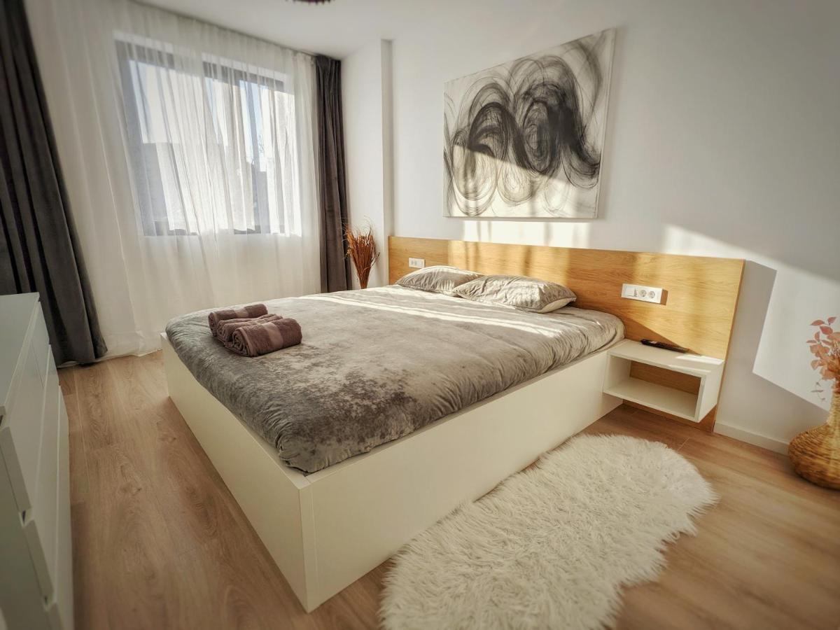 Cluj Airport Apartment Eksteriør billede