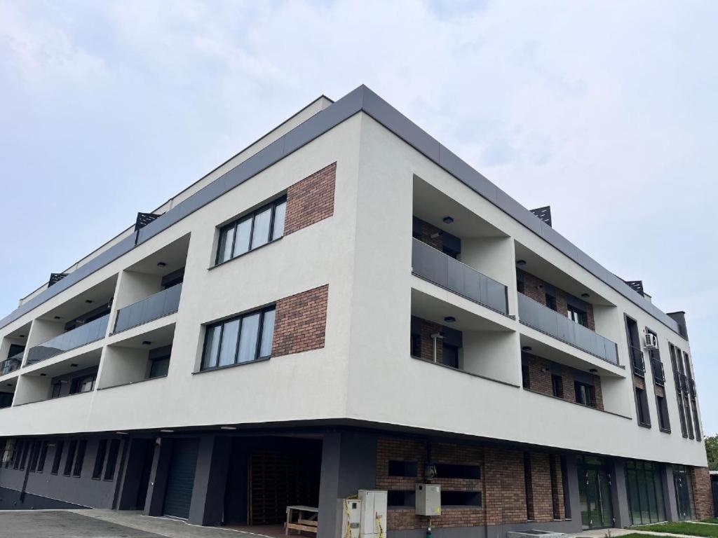 Cluj Airport Apartment Eksteriør billede